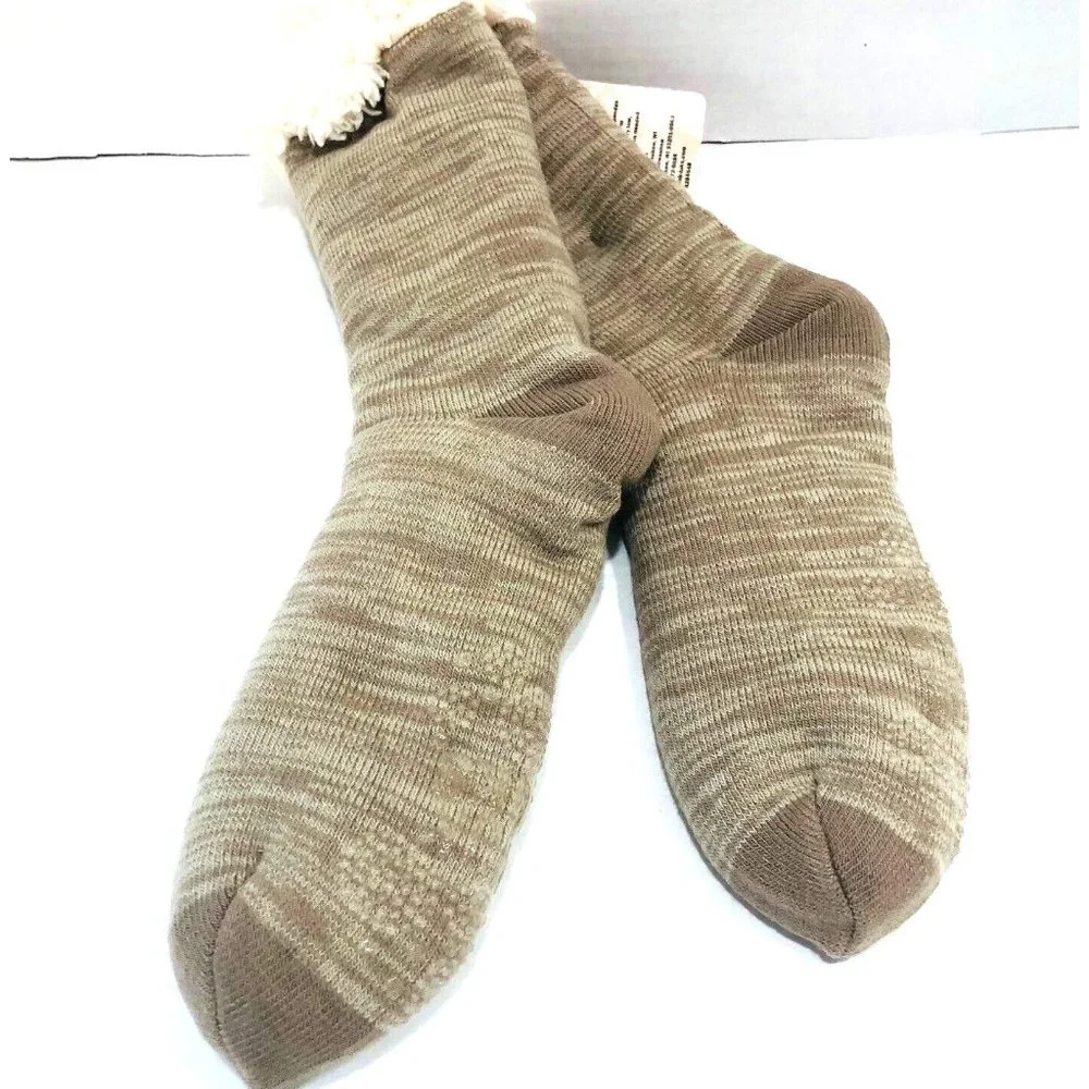 NWT Muk Luks Tan Sherpa Fleece Lined Cabin Slipper Socks Women's L XL Jojoba Oil